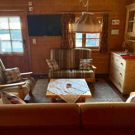 Wulli In Der Nähe Der Skianlagen * Savognin